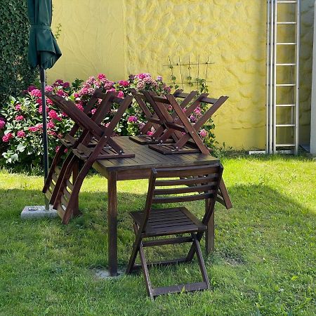 Modernes Studio Mit Separater Kueche Reutlingen Esterno foto